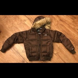 North Face Women’s puffer jacket with fur hood
